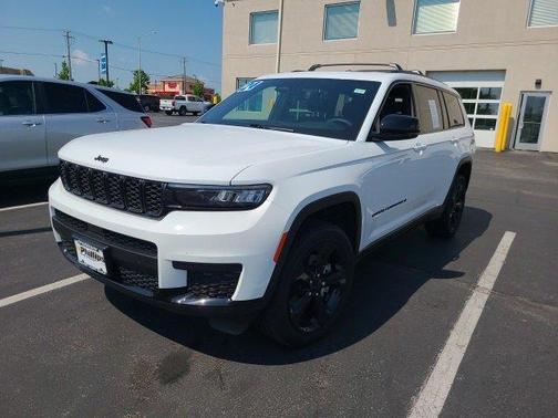 2024 Jeep Grand Cherokee L Laredo