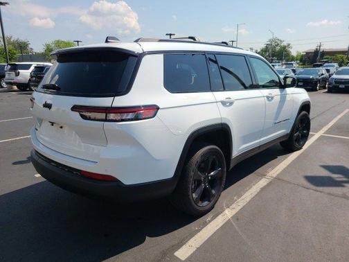 2024 Jeep Grand Cherokee L Laredo