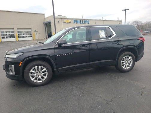 2023 Chevrolet Traverse LS