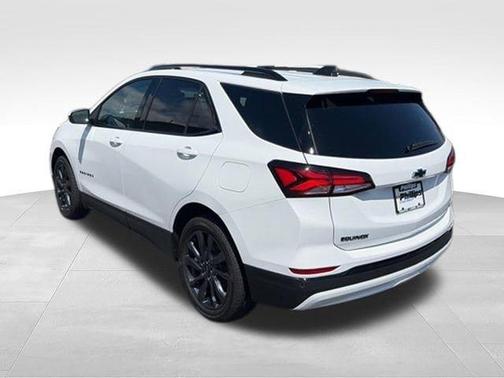Summit White 2024 Chevrolet Equinox RS