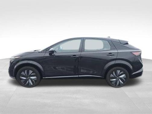 Black Diamond 2023 Nissan ARIYA ENGAGE