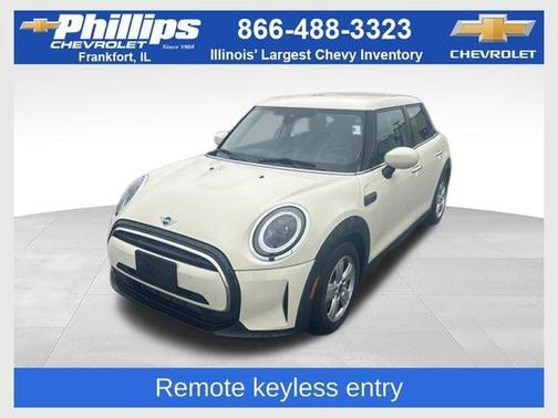 Pepper White 2022 MINI Hardtop Oxford Edition