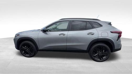 Sterling Gray Metallic 2025 Chevrolet Trax ACTIV