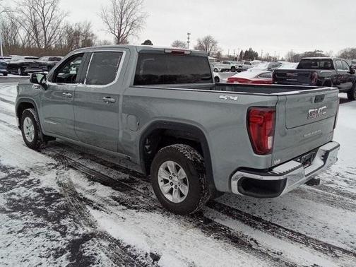 2023 GMC Sierra 1500 SLE