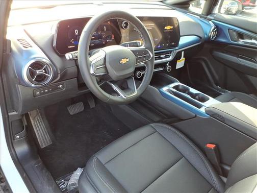2026 Chevrolet Equinox EV LT 2