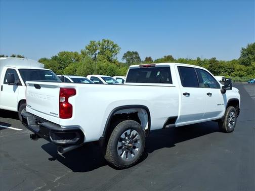 2026 Chevrolet Silverado 2500 Custom