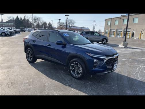 2024 Chevrolet Trax LT