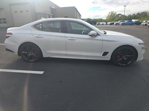 2023 Genesis G70 3.3T