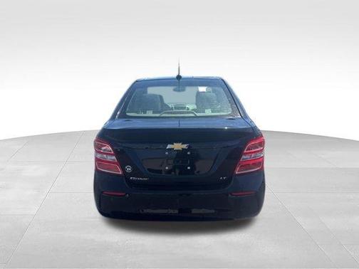 Mosaic Black Metallic 2020 Chevrolet Sonic LT