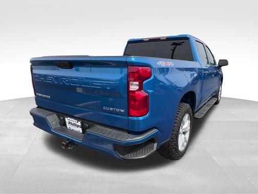 Glacier Blue Metallic 2022 Chevrolet Silverado 1500 Custom