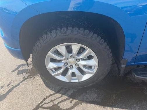 Glacier Blue Metallic 2022 Chevrolet Silverado 1500 Custom