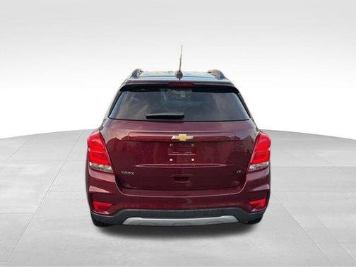 Crimson Metallic 2017 Chevrolet Trax LT