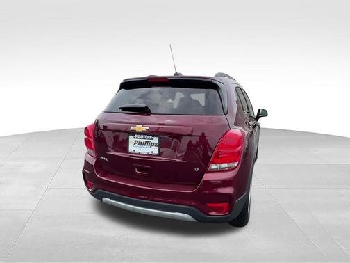 Crimson Metallic 2017 Chevrolet Trax LT