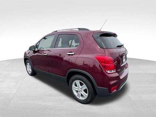 Crimson Metallic 2017 Chevrolet Trax LT