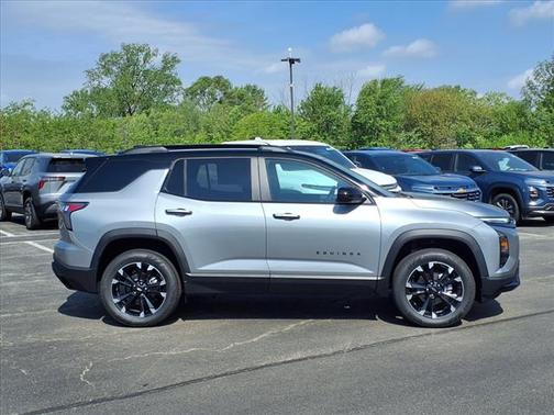 2025 Chevrolet Equinox RS