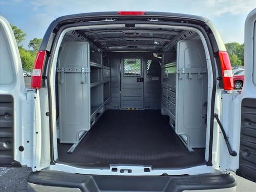 2025 Chevrolet Express 2500 Work Van