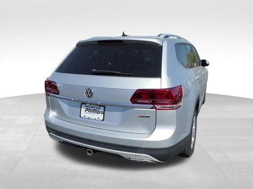 Reflex Silver Metallic 2019 Volkswagen Atlas 3.6L SE