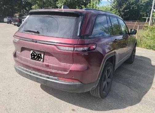 2023 Jeep Grand Cherokee Altitude