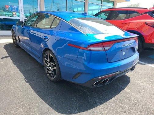 2022 Kia Stinger GT2