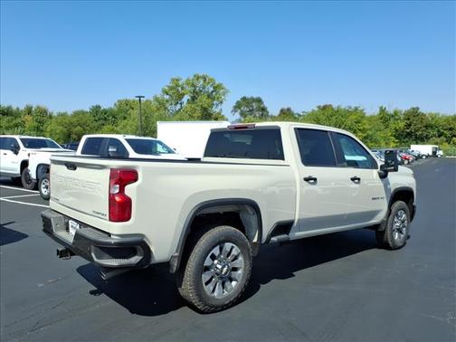 2026 Chevrolet Silverado 2500 Custom