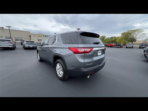2021 Chevrolet Traverse LS