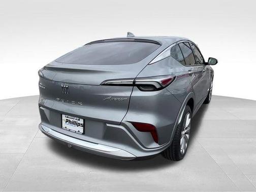 Moonstone Gray Metallic 2024 Buick Envista Avenir