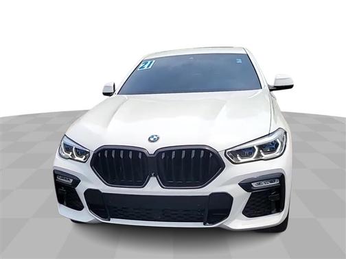 2021 BMW X6 M50i