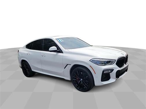2021 BMW X6 M50i