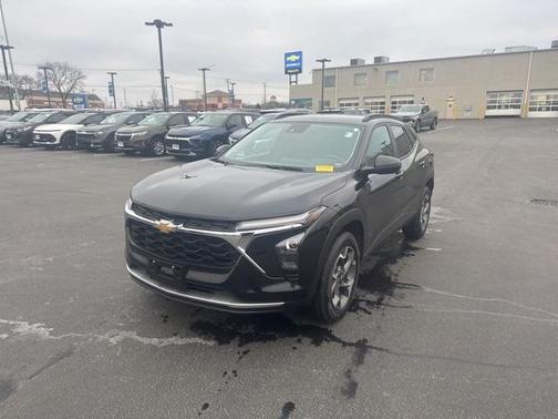 2024 Chevrolet Trax LT