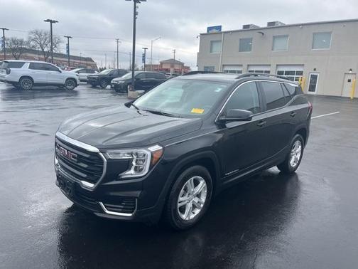 2023 GMC Terrain SLE