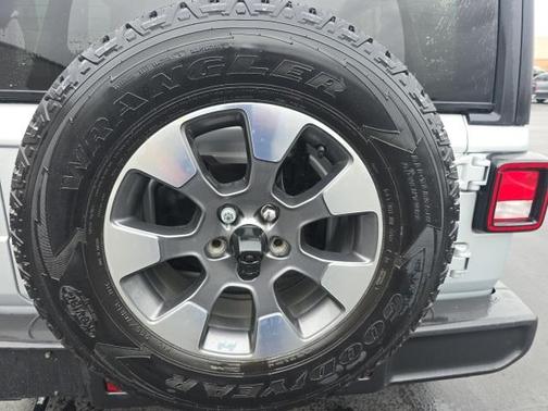 2022 Jeep Wrangler Unlimited Sahara