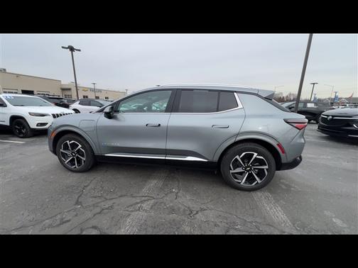 2025 Chevrolet Equinox EV LT