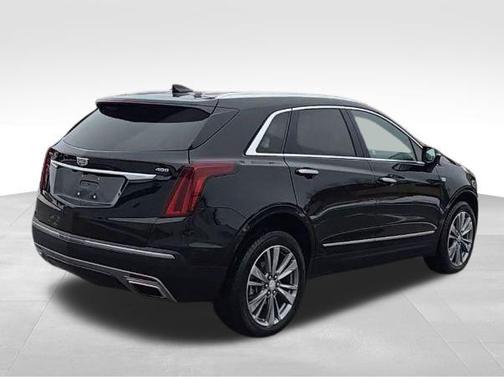 Stellar Black Metallic 2025 Cadillac XT5 Premium Luxury