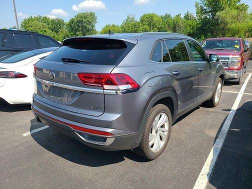 2023 Volkswagen Atlas Cross Sport 2.0T SE