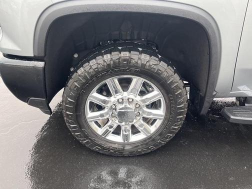 2025 Chevrolet Silverado 2500 Custom