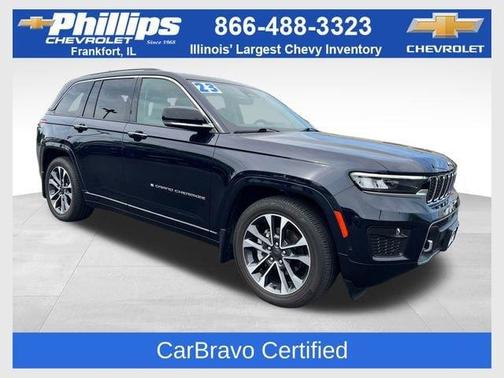 Midnight Sky 2023 Jeep Grand Cherokee Overland