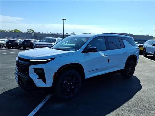 Polar White 2026 Chevrolet Traverse RS