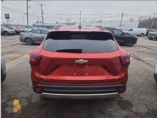 2024 Chevrolet Trax LT