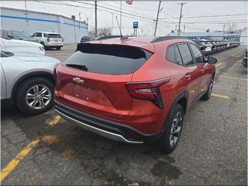 2024 Chevrolet Trax LT