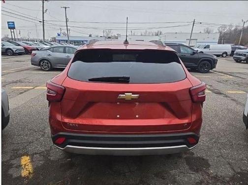 2024 Chevrolet Trax LT