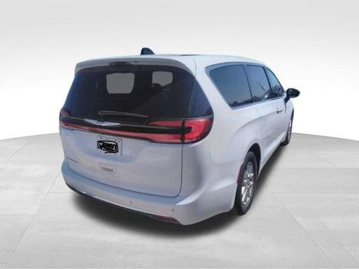 Bright White Clearcoat 2024 Chrysler Pacifica Touring-L
