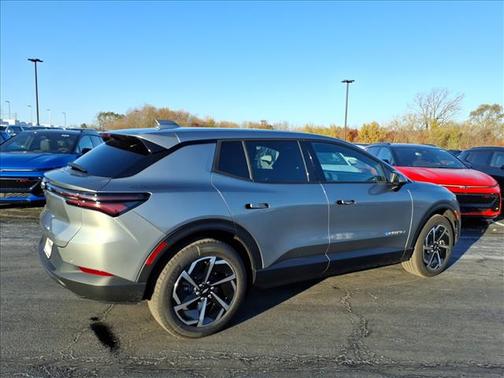 2026 Chevrolet Equinox EV LT 1