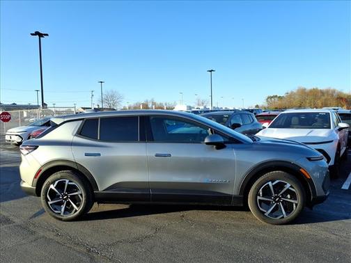 2026 Chevrolet Equinox EV LT 1