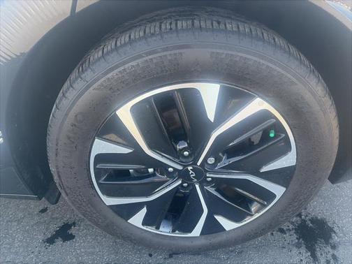 2024 Kia EV6 Wind