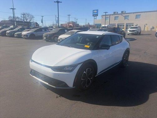 2024 Kia EV6 Wind