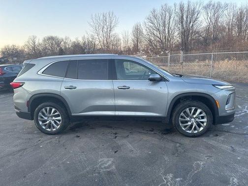 2025 Buick Enclave Preferred