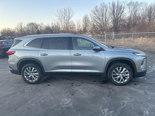 2025 Buick Enclave Preferred