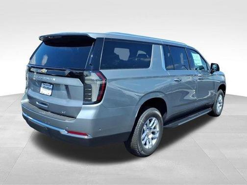 Sterling Gray Metallic 2026 Chevrolet Suburban LT