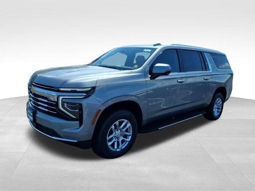 Sterling Gray Metallic 2026 Chevrolet Suburban LT