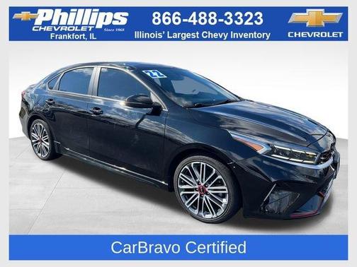 Aurora Black Pearl 2022 Kia Forte GT